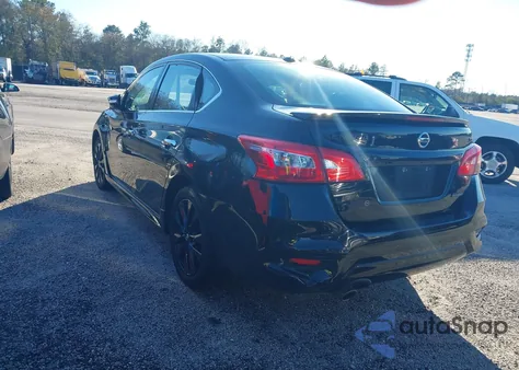 2018 Nissan Sentra Sr z USA, uszkodzony, nr VIN 3N1AB7AP7JY263003